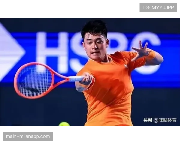 雨水侵袭休斯顿ATP250赛,球员在更衣室举行临时乒乓球赛 雨水侵袭休斯顿ATP250赛,球员在更衣室举行临时乒乓球赛